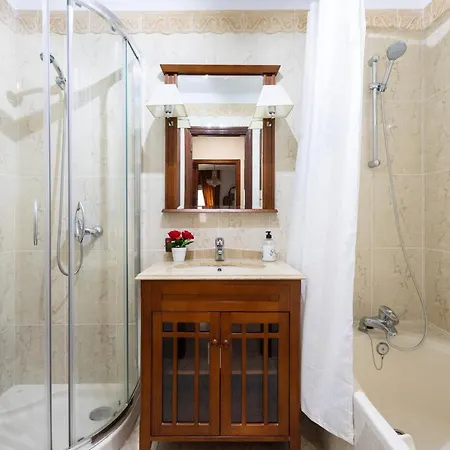 Home2book Spacious Classic Design Apto Sc Center Apartment Santa Cruz de Tenerife