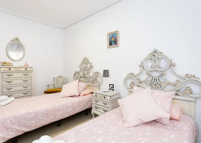 Home2book Spacious Classic Design Apto Sc Center Apartment