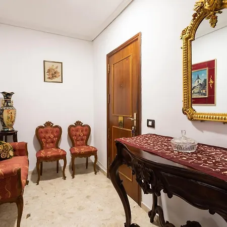 Home2book Spacious Classic Design Apto Sc Center *